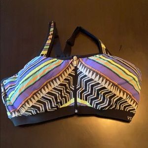 Victoria’s Secret racer back sports bra